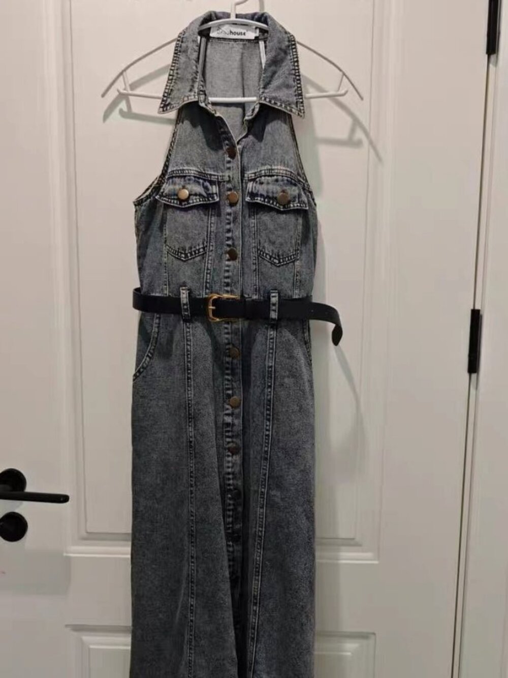 Acid‑Wash Denim Halter Midi Dress Collared Button‑Front With Belt Y2K Western